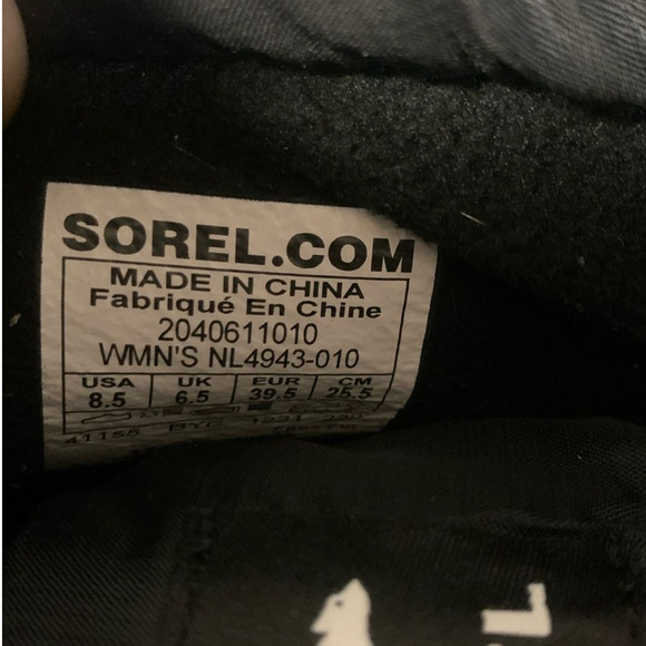 SOREL WOMEN'S SIZE 8.5 OUT N ABOUT III PUFFY ZIP BOOT, Black / White - Picture 7 of 8